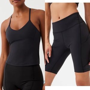 NEW OUTDOOR VOICES ZOOM 8 IN BLACK BIKER SHORT AND HALTER SET SIZE XS